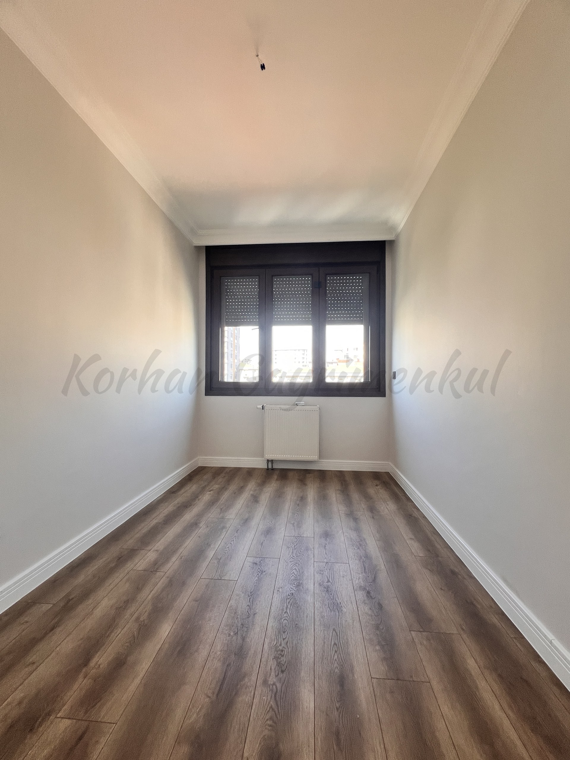 GÖZTEPE BAĞDAT CADDESİ YAKINI EBEVEYN BANYOLU 135M2 3+1