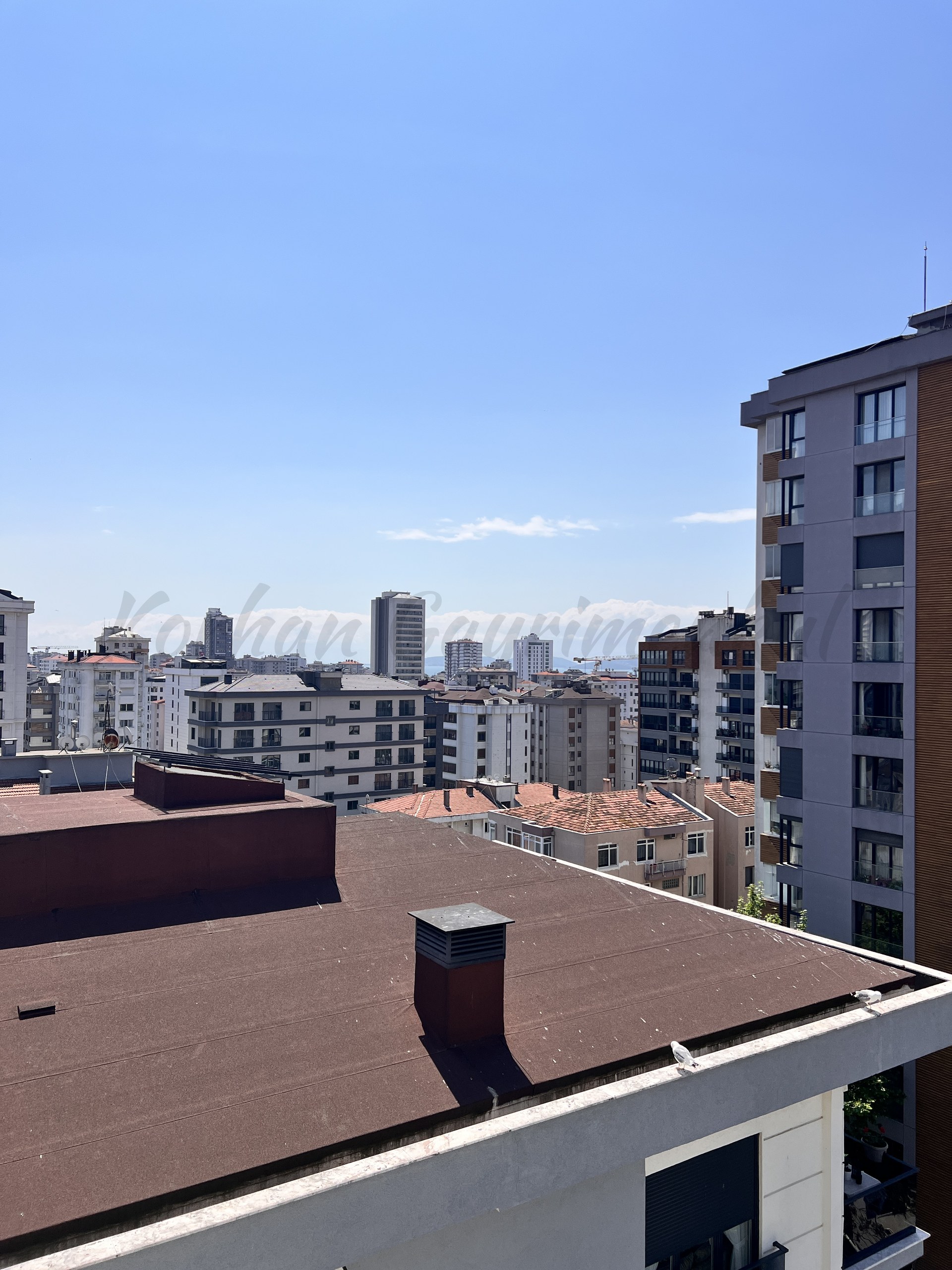 GÖZTEPE İSTASYON CADDESİ ÜZERİNDE 195M2 4+1