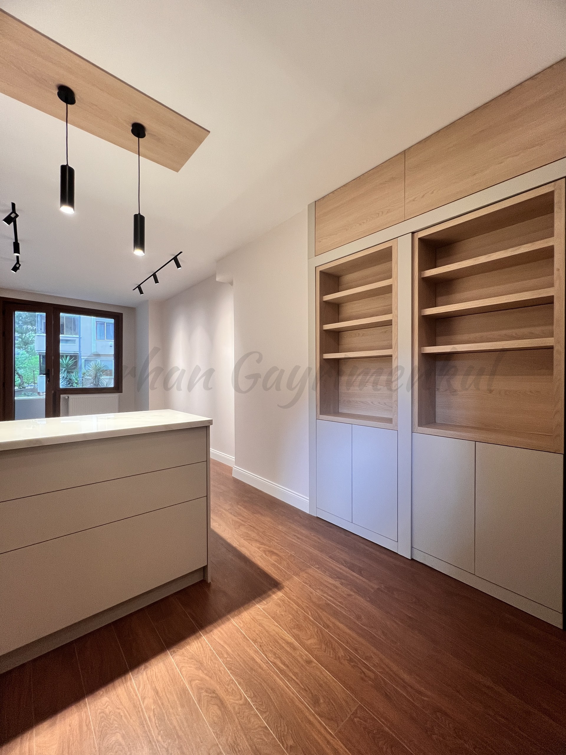SUADİYE FERİDE GEÇİDİ'NİN SOKAĞINDA 105M2 3+1 YÜKSEK GİRİŞ