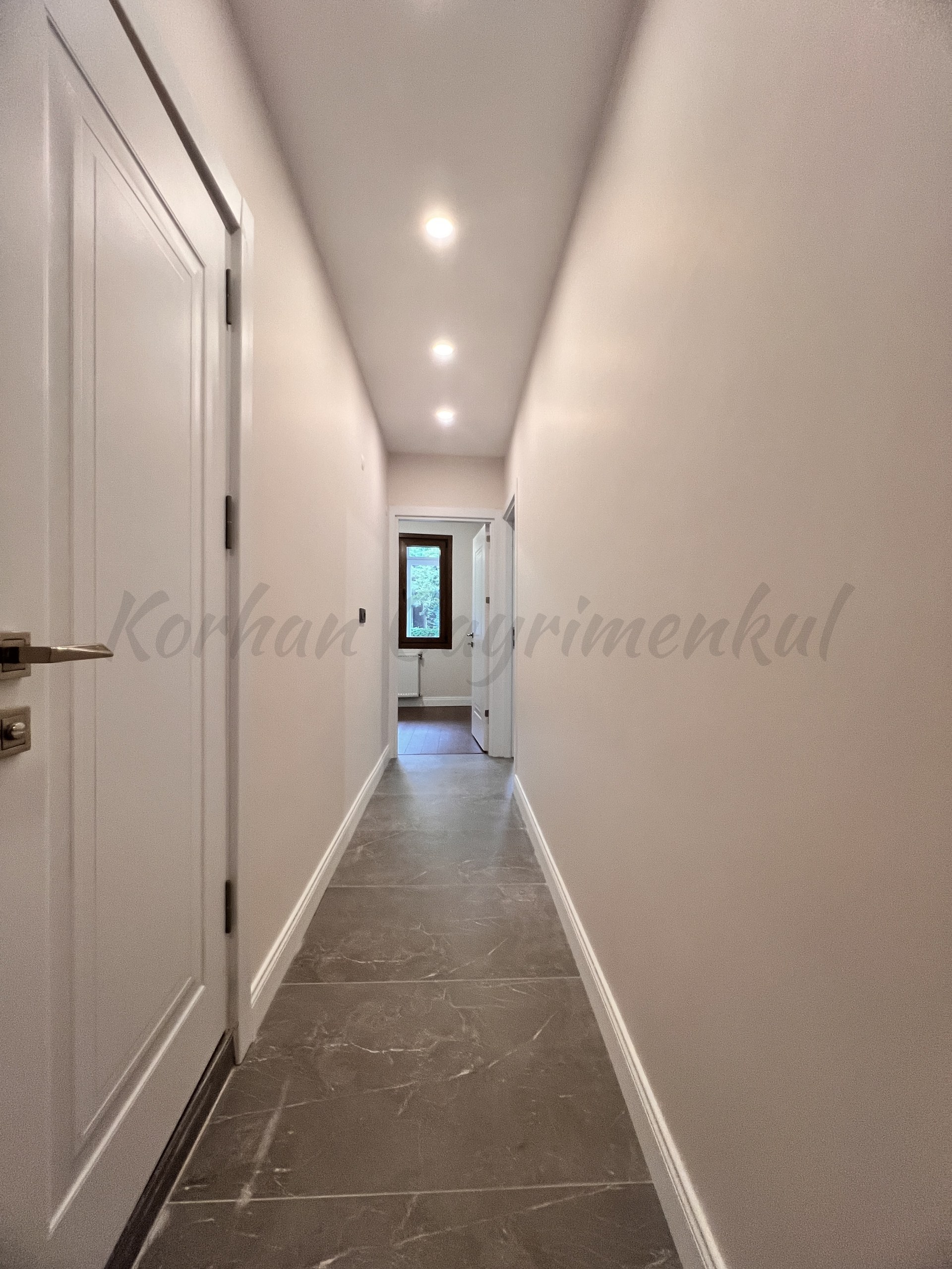 SUADİYE FERİDE GEÇİDİ'NİN SOKAĞINDA 105M2 3+1 YÜKSEK GİRİŞ