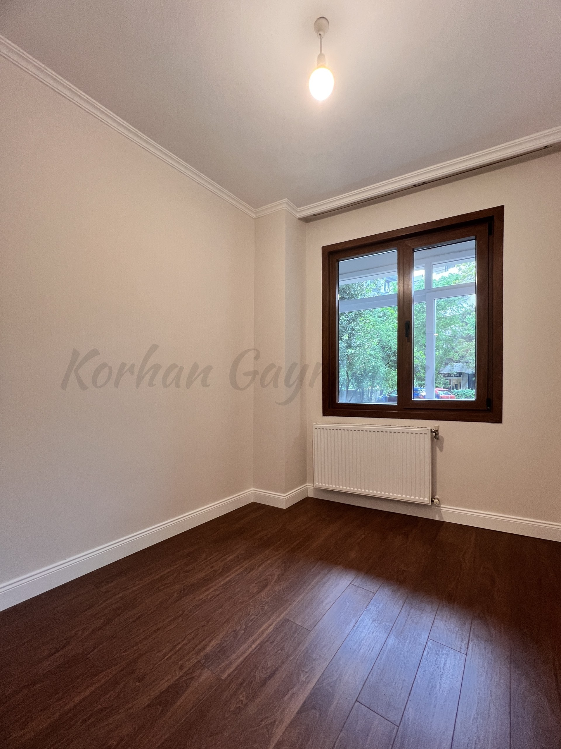 SUADİYE FERİDE GEÇİDİ'NİN SOKAĞINDA 105M2 3+1 YÜKSEK GİRİŞ