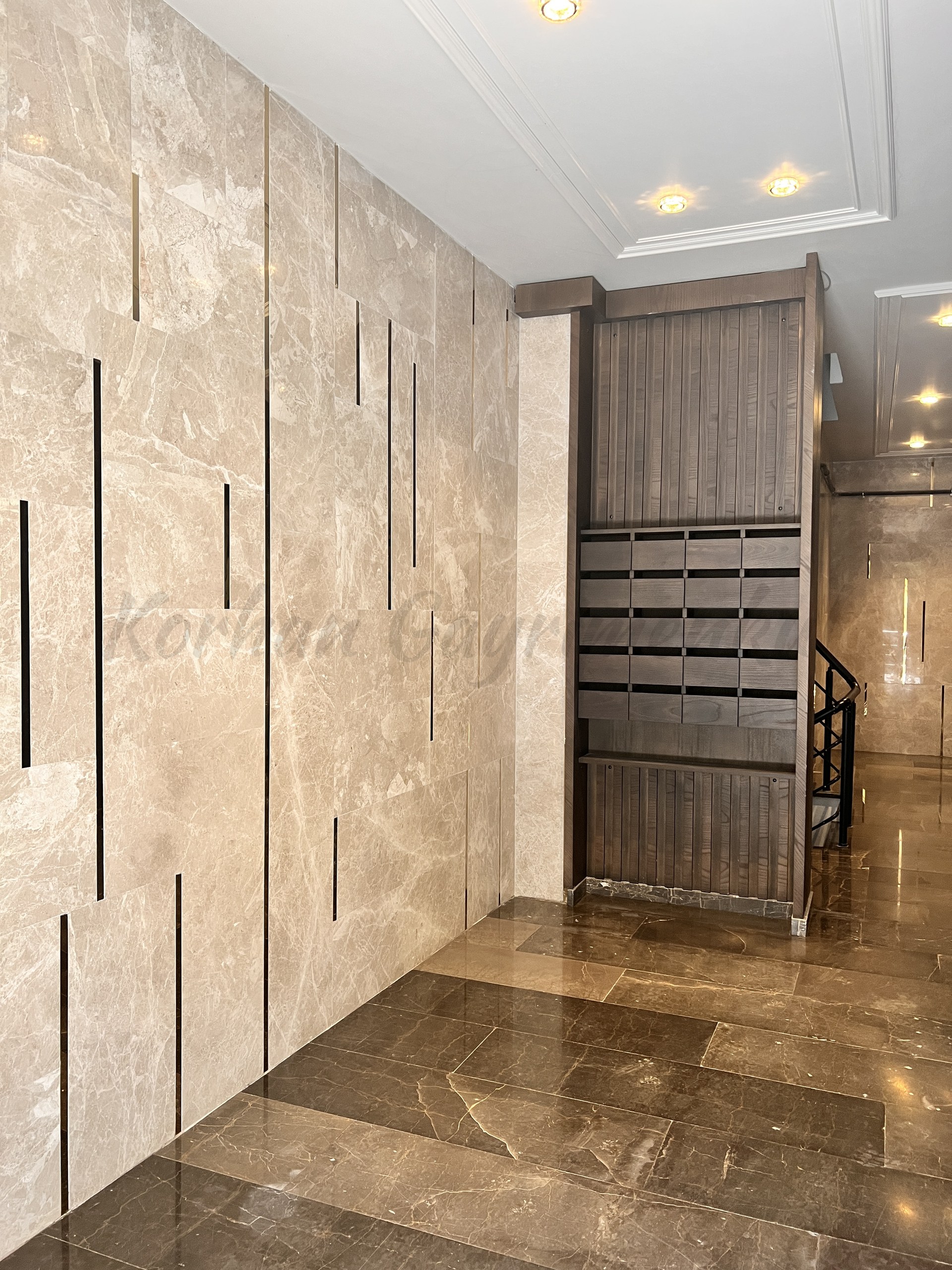 SUADİYE'DE MARMARAYA KOMŞU 75M2 2+1 YÜKSEK GİRİŞ