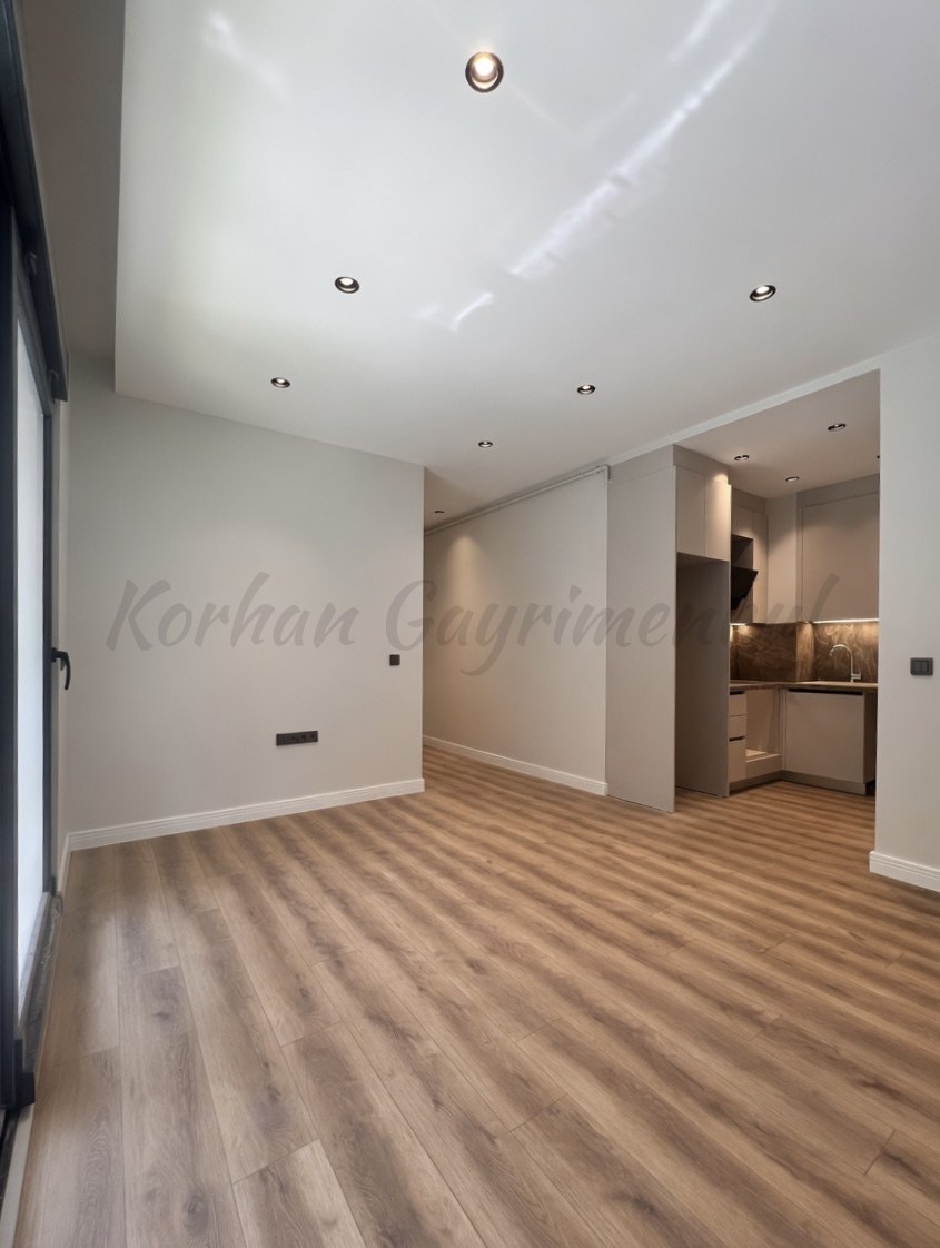 SUADİYE'DE MARMARAYA KOMŞU 75M2 2+1 YÜKSEK GİRİŞ