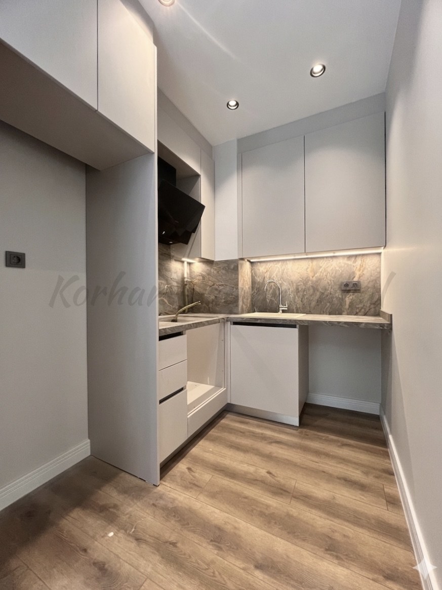 SUADİYE'DE MARMARAYA KOMŞU 75M2 2+1 YÜKSEK GİRİŞ