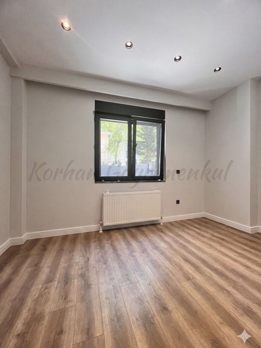SUADİYE'DE MARMARAYA KOMŞU 75M2 2+1 YÜKSEK GİRİŞ