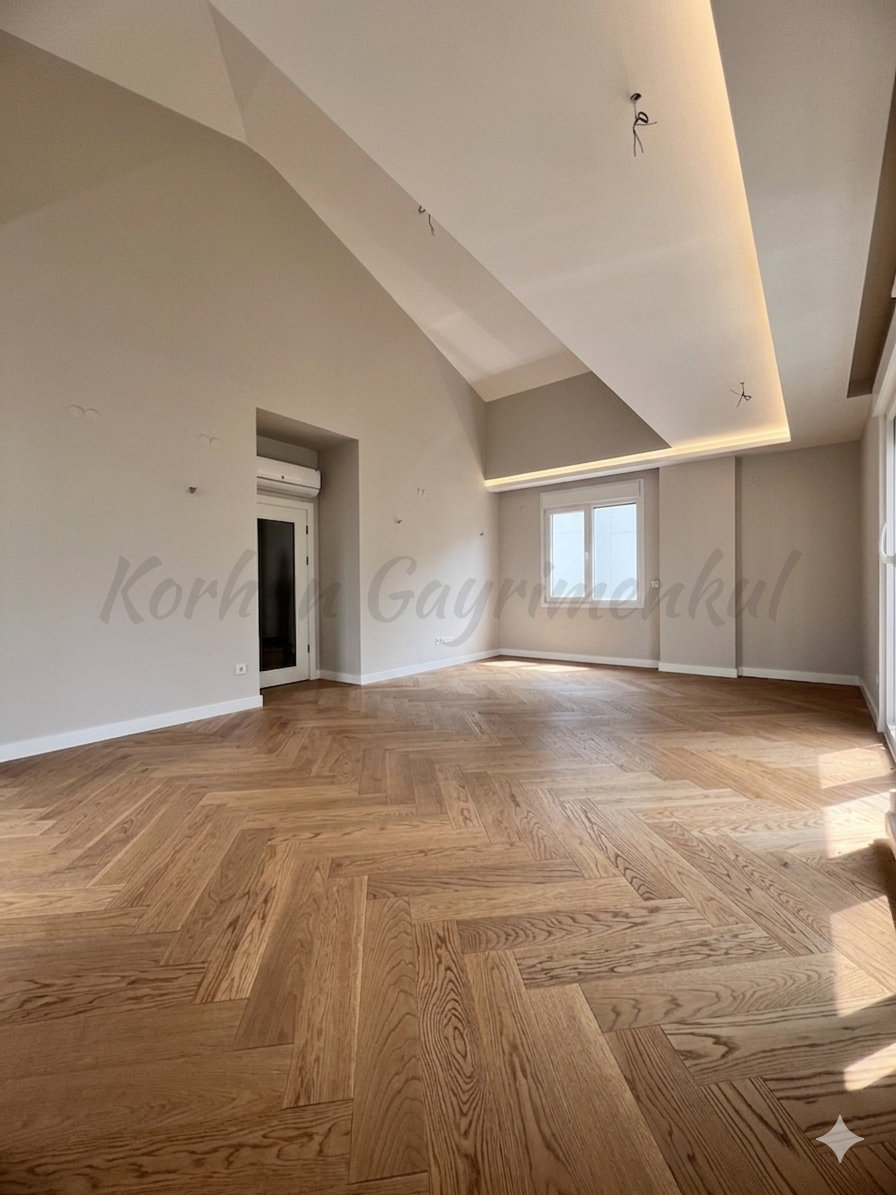 CADDEBOSTAN ÖMERPAŞADA 2024 YAPIMI 115M2 NET 3+1 KATTA TEK BALKONLU EBEVEYNLİ