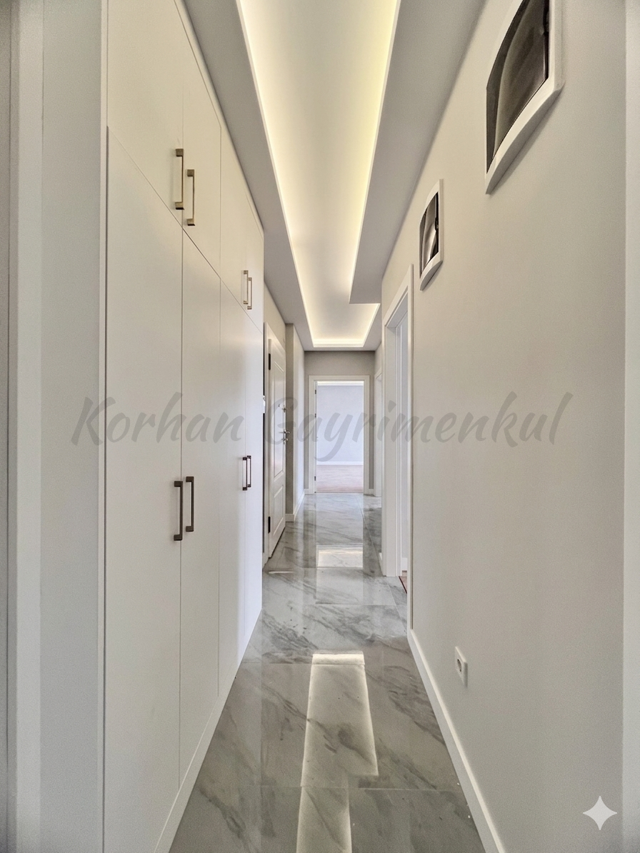 CADDEBOSTAN ÖMERPAŞADA 2024 YAPIMI 115M2 NET 3+1 KATTA TEK BALKONLU EBEVEYNLİ