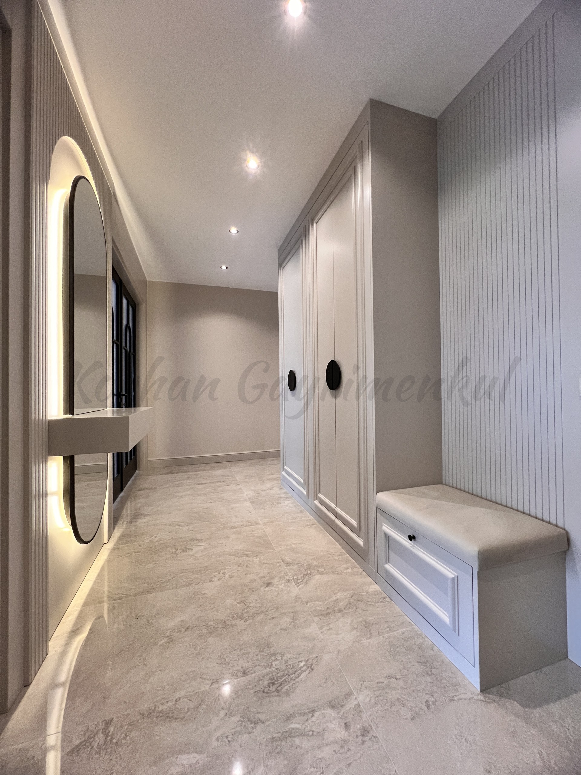 KOZYATAĞININ İKON SİTESİ IŞIKLAR 1 DE 170m2 NET 3+1 ÖZEL DEKORLU