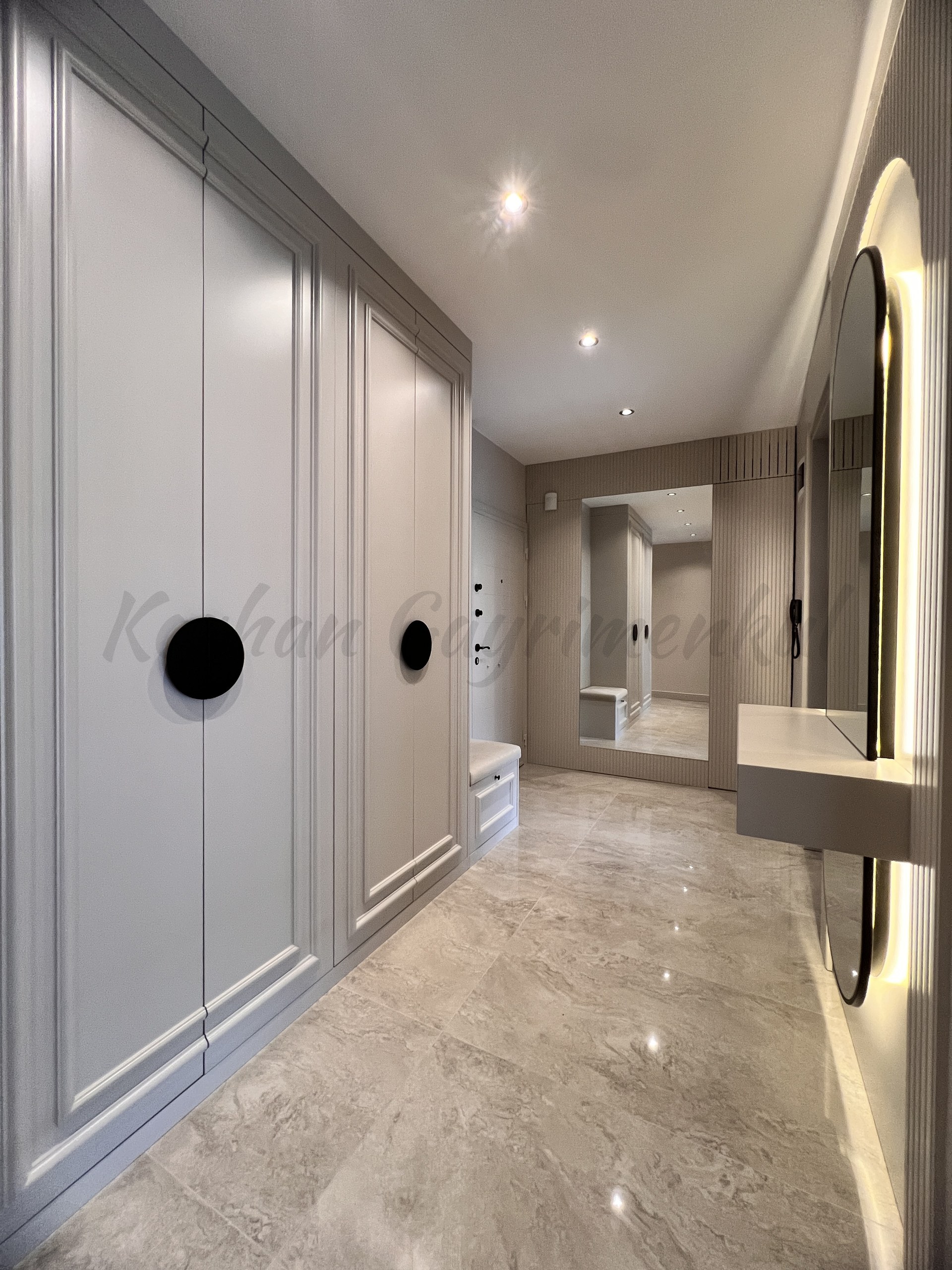 KOZYATAĞININ İKON SİTESİ IŞIKLAR 1 DE 170m2 NET 3+1 ÖZEL DEKORLU
