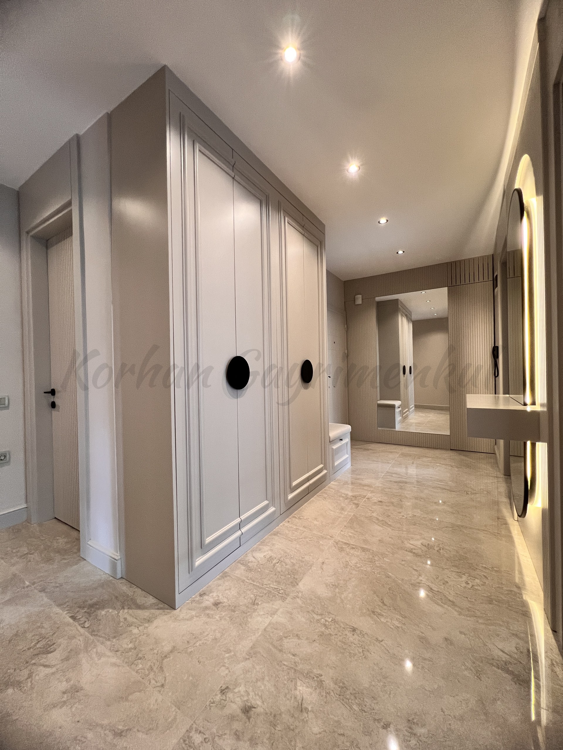 KOZYATAĞININ İKON SİTESİ IŞIKLAR 1 DE 170m2 NET 3+1 ÖZEL DEKORLU