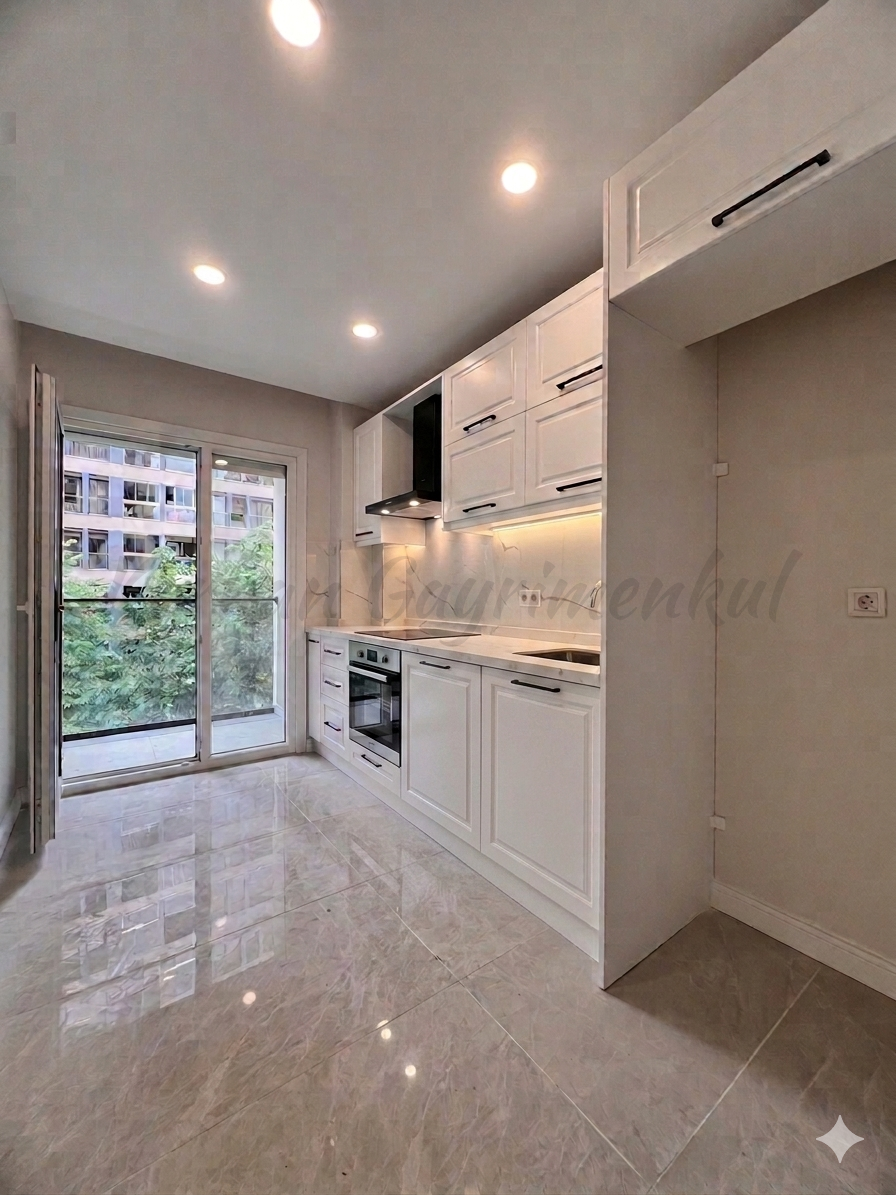 SUADİYE ŞAŞKINBAKKAL SINIRINDA 125m2 BRÜT 90m2 NET 3+1 BALKONLU EBEVEYNLİ SIFOR