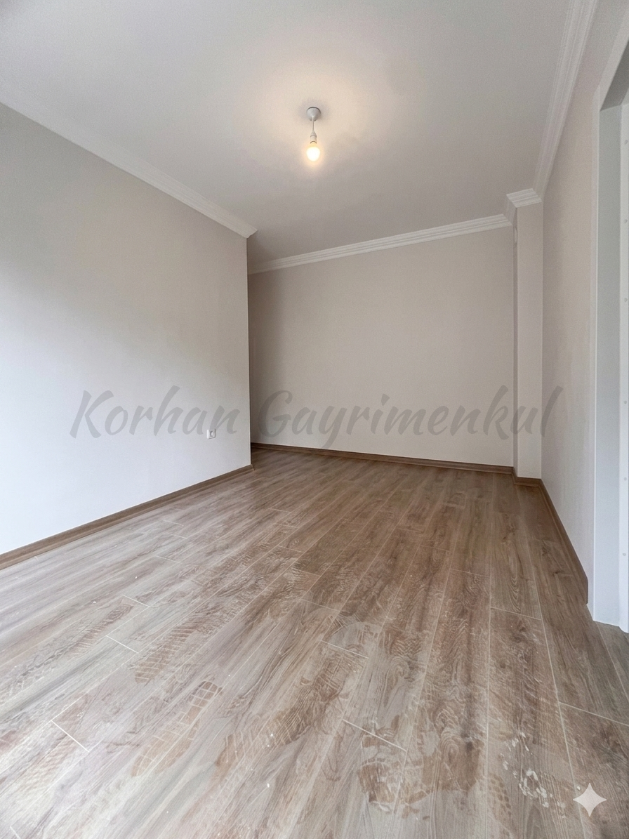 SUADİYE ŞAŞKINBAKKAL SINIRINDA 125m2 BRÜT 90m2 NET 3+1 BALKONLU EBEVEYNLİ SIFOR