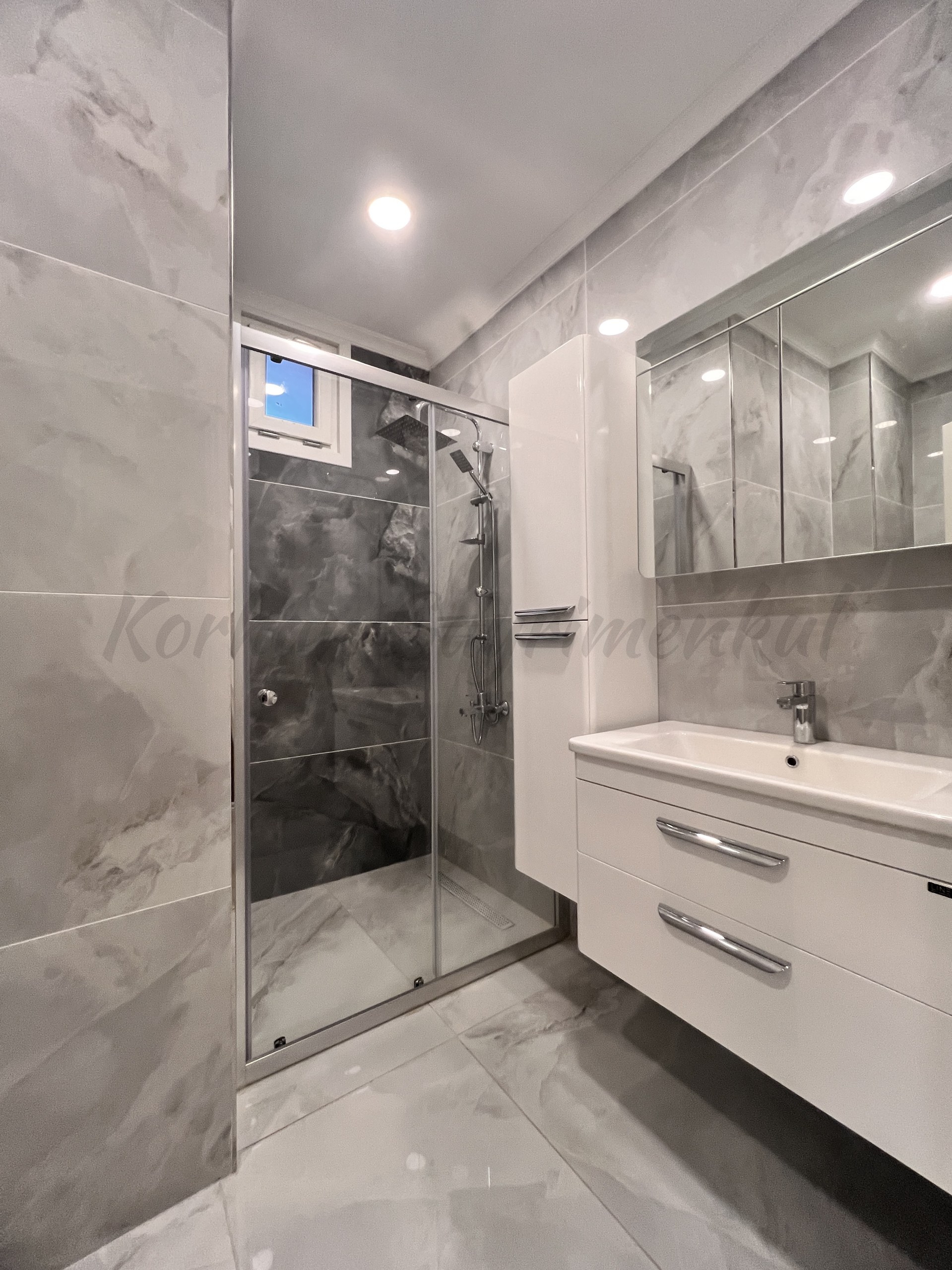 SUADİYENİN TAM ŞAŞKINBAKKAL SINIRINDA ANATOLYA’YA YAKIN 180m2 BRÜT 145m2 NET 4+1 SIFIR
