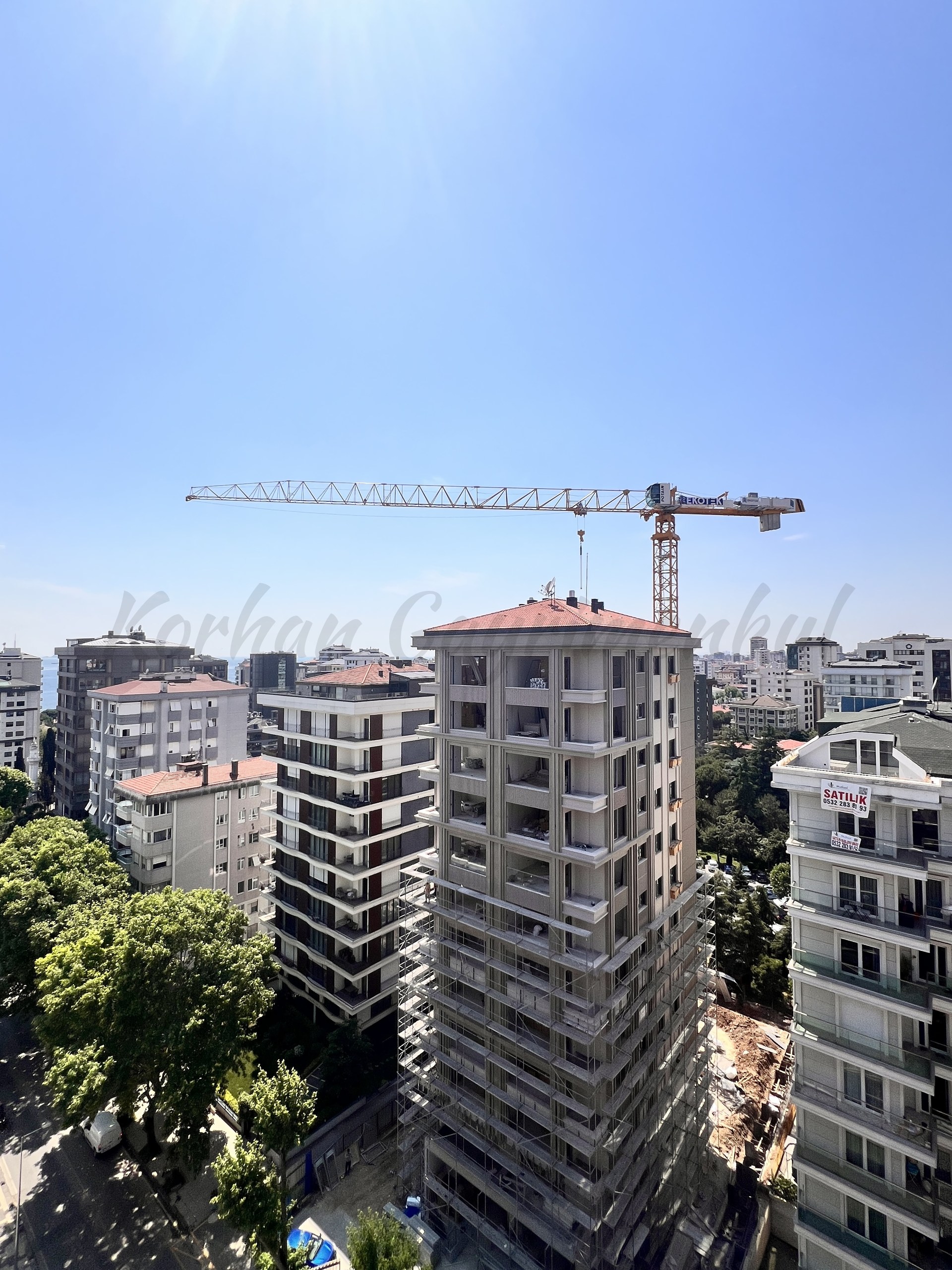 ERENKÖY ETHEMEFENDİ BAĞDAT’A KOMŞU BALKONDAN DENİZ GÖRÜR 165m2 BRÜT 135m2 NET 4+1