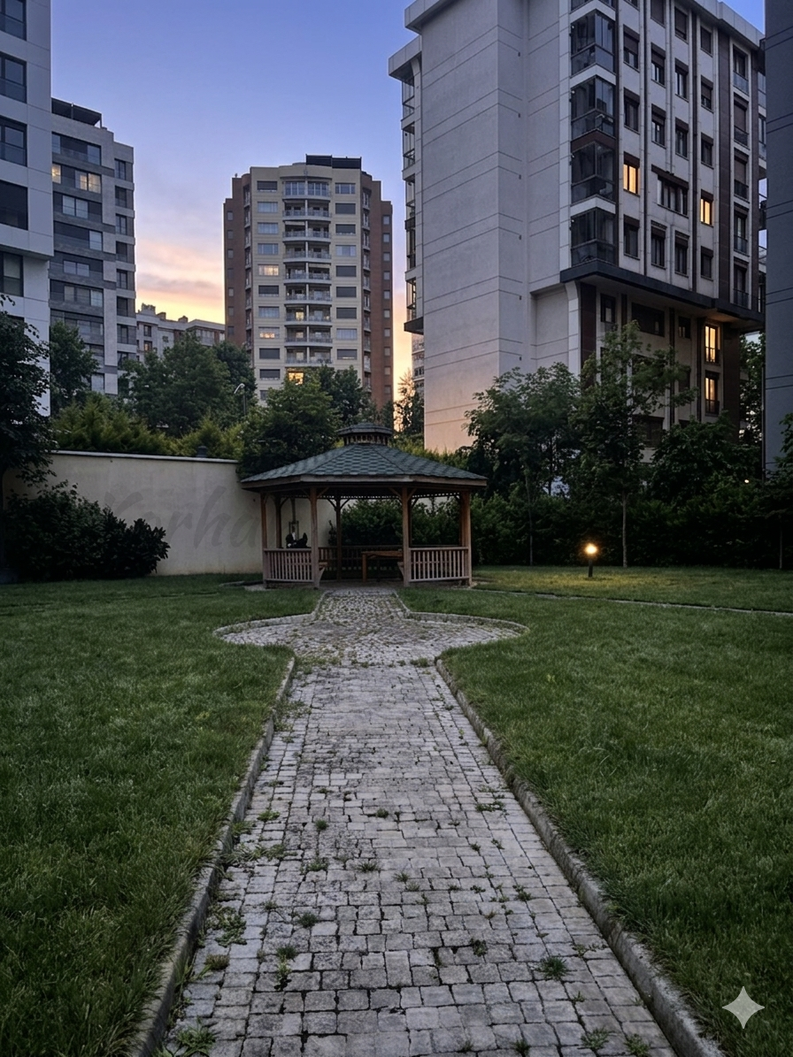 ERENKÖY ETHEMEFENDİ BAĞDAT’A KOMŞU BALKONDAN DENİZ GÖRÜR 165m2 BRÜT 135m2 NET 4+1