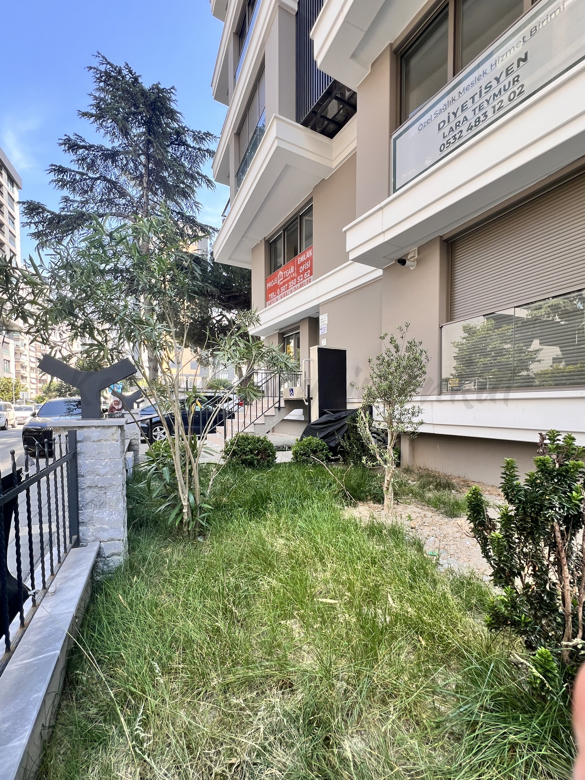 ŞAŞKINBAKKAL DİVAN ARKASI BAĞDAT’A  2.BİNADA 115m2 BRÜT 80m2 NET 3+1 ÇİFT GİRİŞLİ GİRİŞ DUBLEX