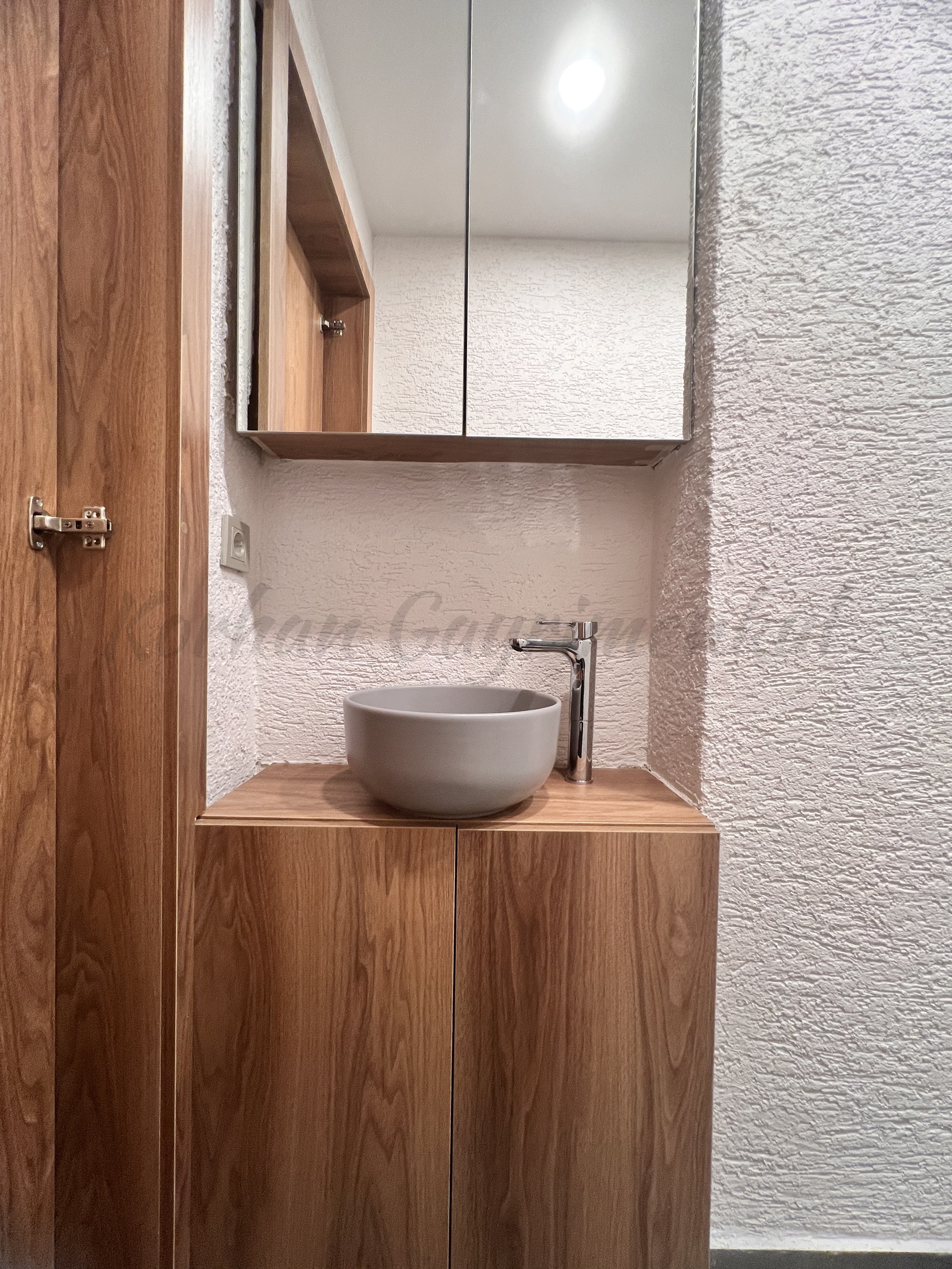 SUADİYE FERİDE GEÇİDİ SOKAĞINDA 7 YILLIK BİNADA 130m2 3+1 EBEVEYNLİ SÜPERLÜX