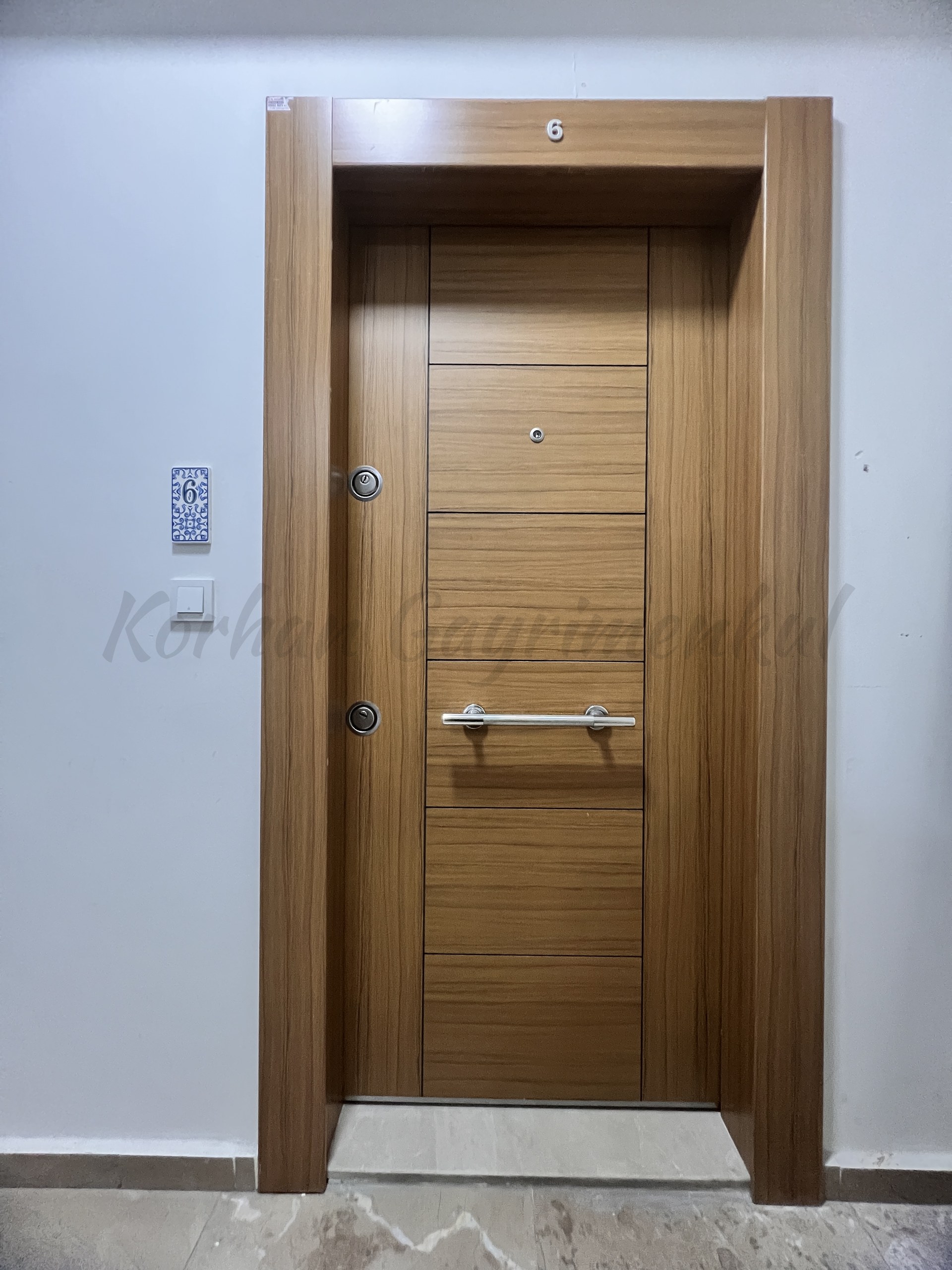SUADİYE FERİDE GEÇİDİ SOKAĞINDA 7 YILLIK BİNADA 130m2 3+1 EBEVEYNLİ SÜPERLÜX