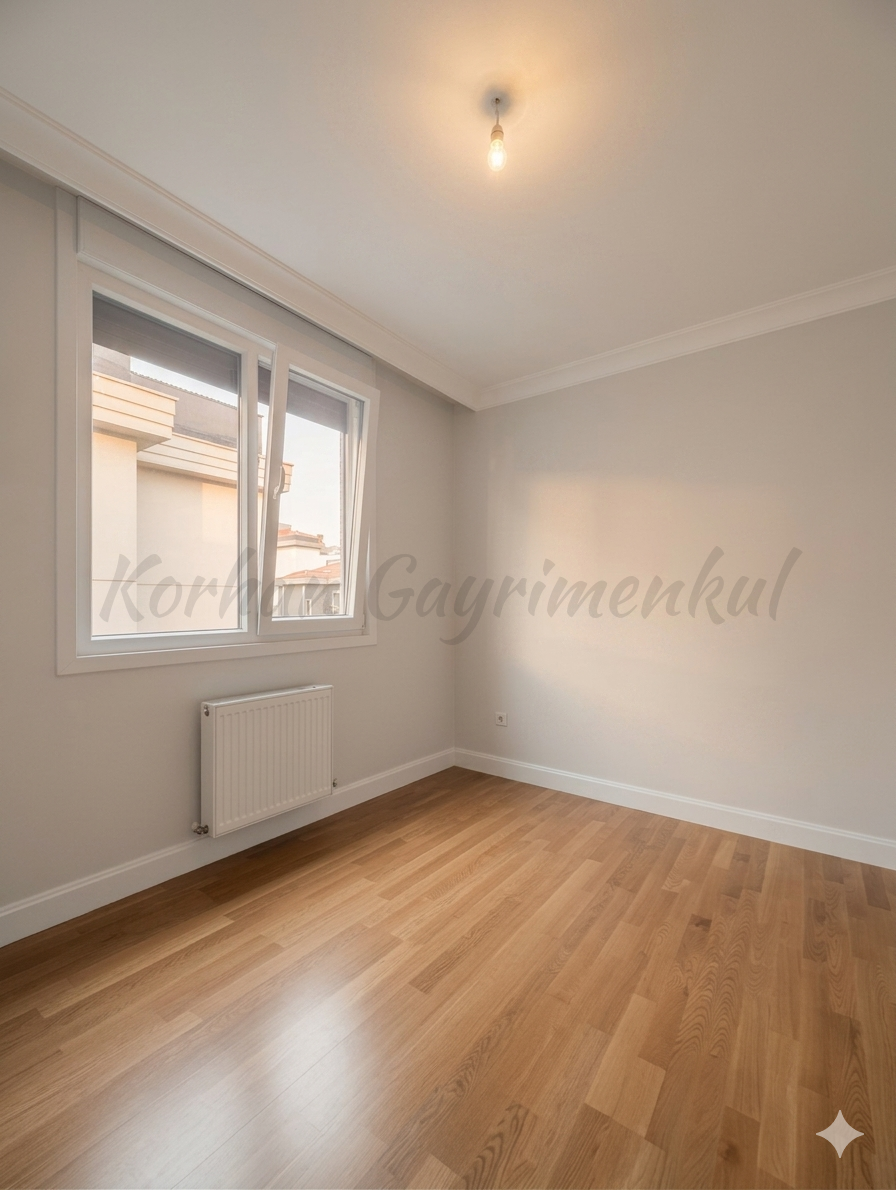 CADDEBOSTAN BAĞDAT CADDESİNE İLK PARALELDE 130M2 BRÜT 3+1 BALKONLU ENEVEYN BANYOLU (YERi HAZIR)