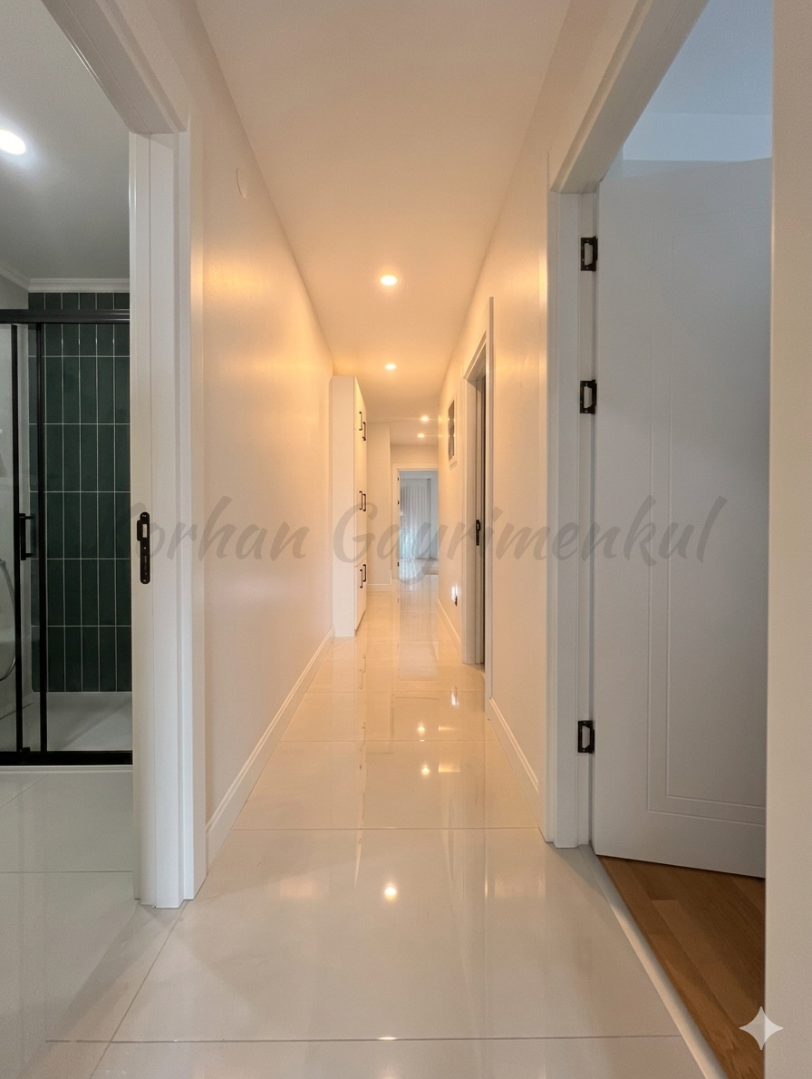 CADDEBOSTAN BAĞDAT CADDESİNE İLK PARALELDE 130M2 BRÜT 3+1 BALKONLU ENEVEYN BANYOLU (YERi HAZIR)