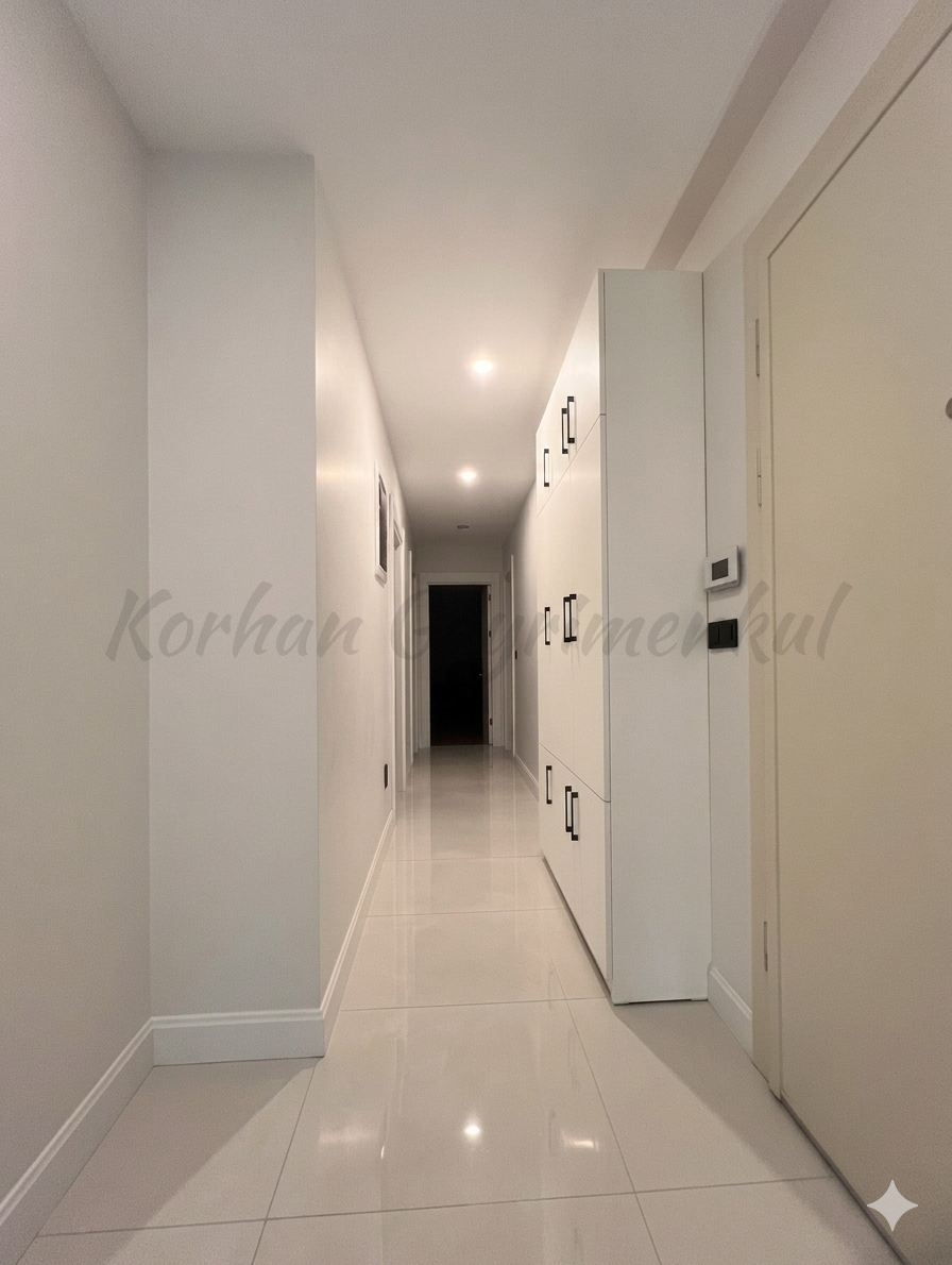 CADDEBOSTAN BAĞDAT CADDESİNE İLK PARALELDE 130M2 BRÜT 3+1 BALKONLU ENEVEYN BANYOLU (YERi HAZIR)