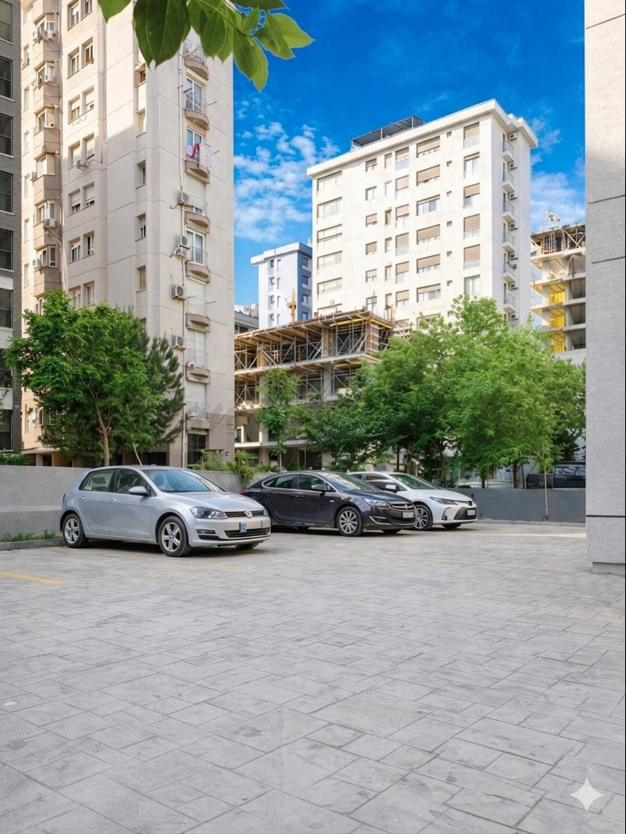 CADDEBOSTAN BAĞDAT CADDESİNE İLK PARALELDE 130M2 BRÜT 3+1 BALKONLU ENEVEYN BANYOLU (YERi HAZIR)