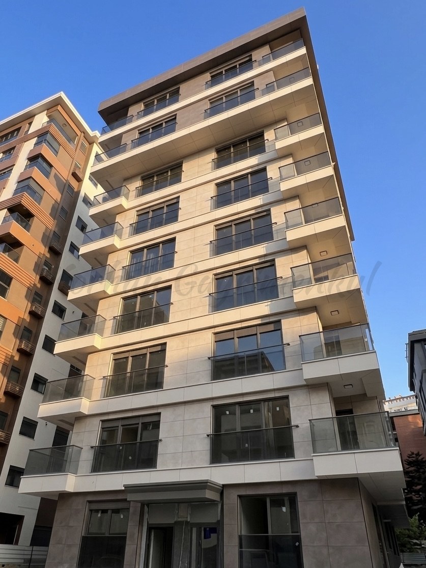 CADDEBOSTAN SAHİLDE EBEVEYN BANYOLU 86M2 NET 2+1 SIFIR