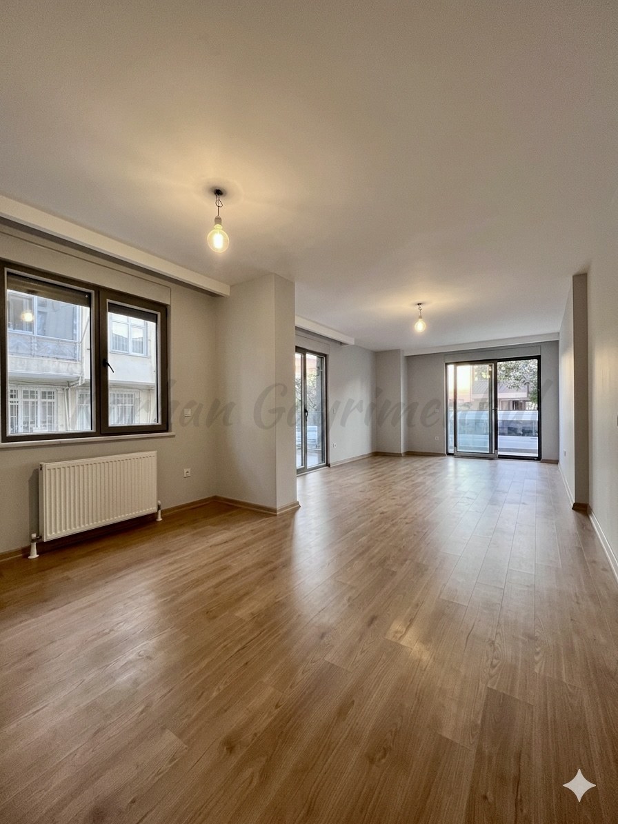 CADDEBOSTAN SAHİLDE EBEVEYN BANYOLU 86M2 NET 2+1 SIFIR