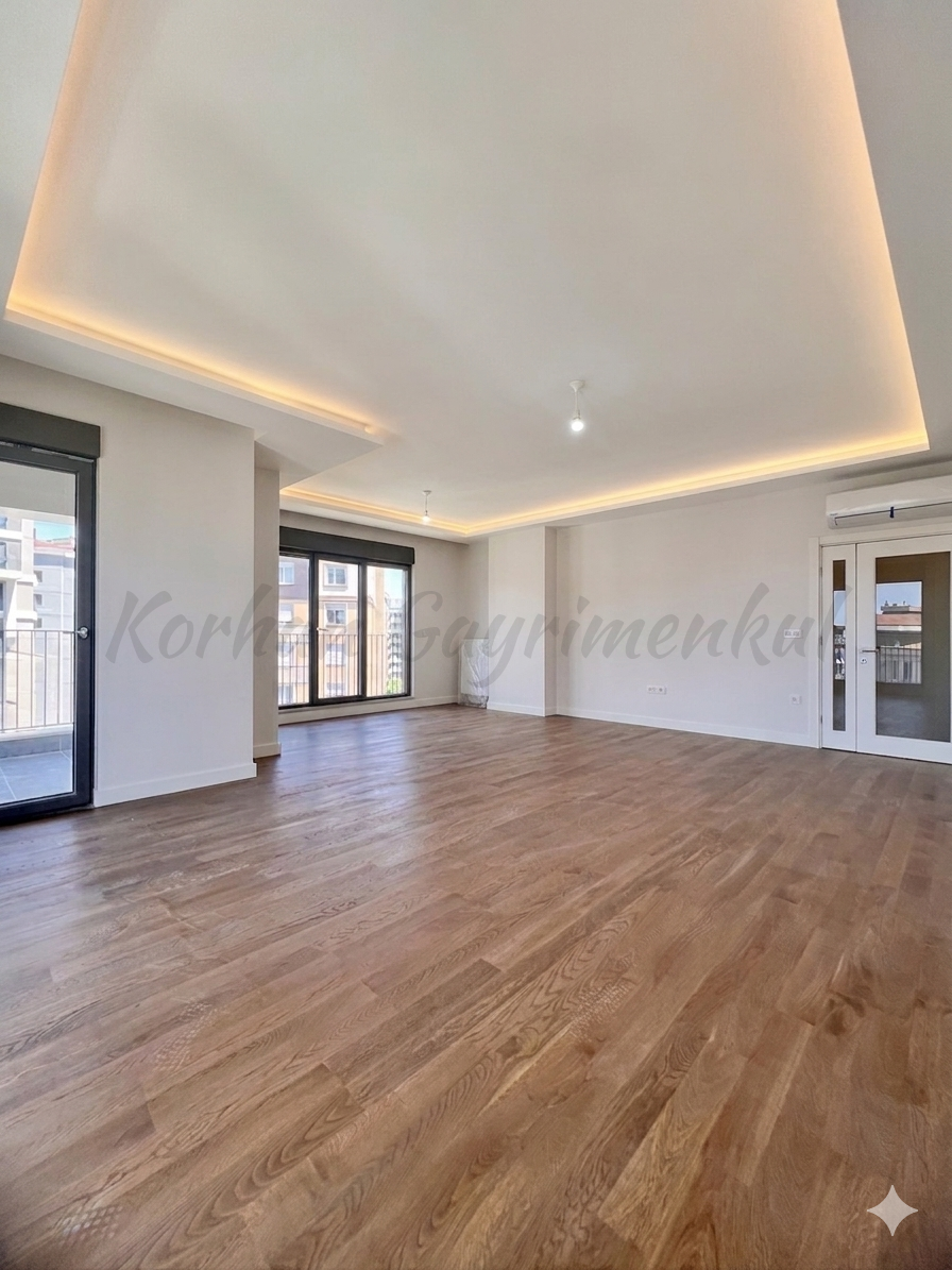 FENERBAHÇE MARİNAYA KOMŞU BALKONLU 123M2 NET 3+1 SIFIR