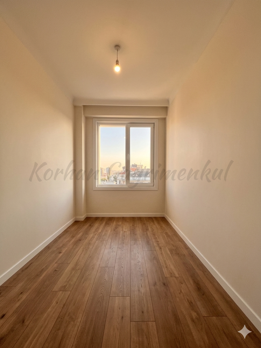 SUADİYE SAHİLDE DENİZ MANZARALI 138M2 NET 4+1 SIFIR