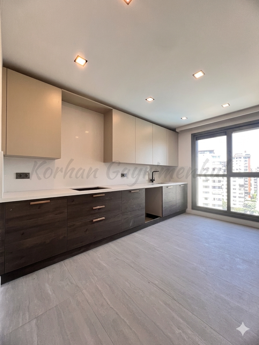 SUADİYE BEYMEN ARKASI BALKONLU YÜZME HAVUZLU 105M2 NET 3+1 SIFIR