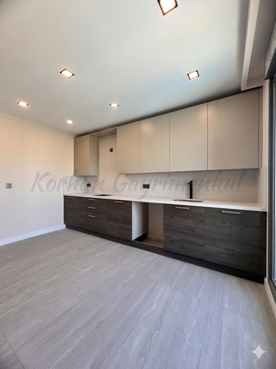 SUADİYE BEYMEN ARKASI BALKONLU YÜZME HAVUZLU 105M2 NET 3+1 SIFIR