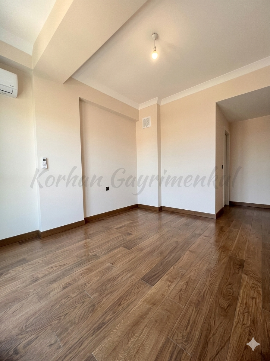 SUADİYE BEYMEN ARKASI BALKONLU YÜZME HAVUZLU 105M2 NET 3+1 SIFIR