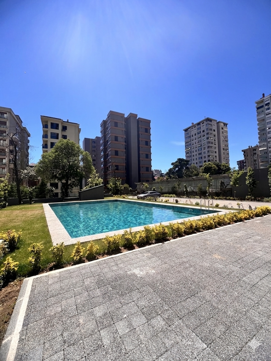 SUADİYE BEYMEN ARKASI BALKONLU YÜZME HAVUZLU 105M2 NET 3+1 SIFIR