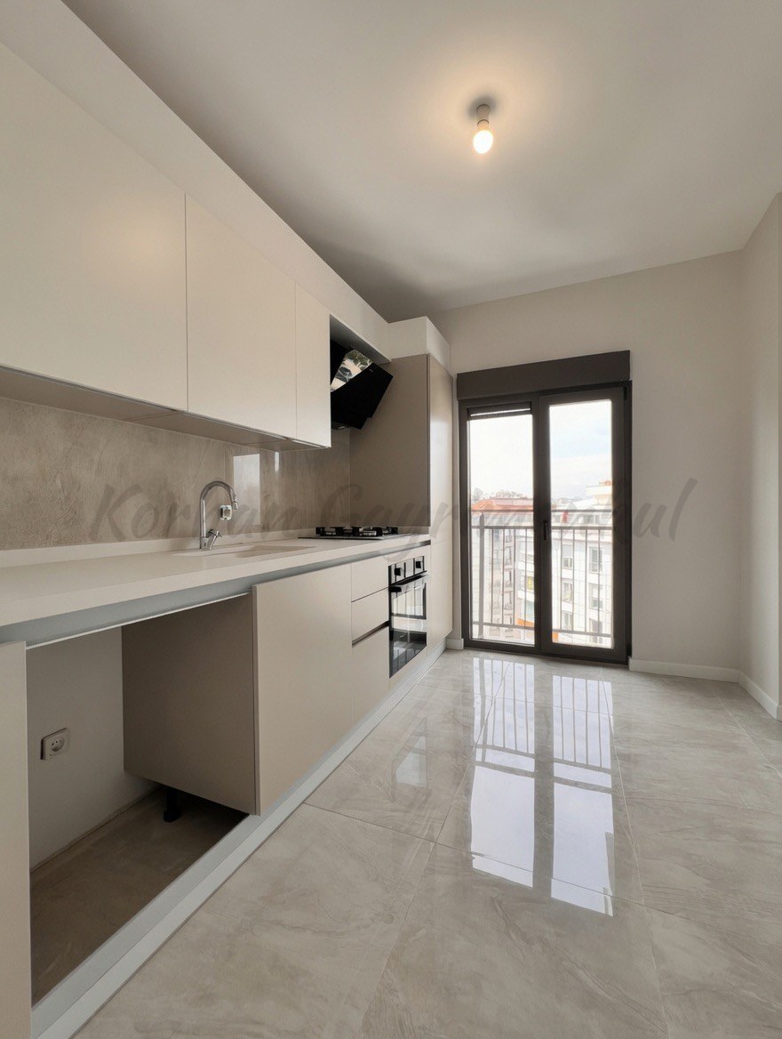ERENKÖY MARMARAYA YAKIN EBEVEYN BANYOLU 90M2 NET 3+1 SIFIR