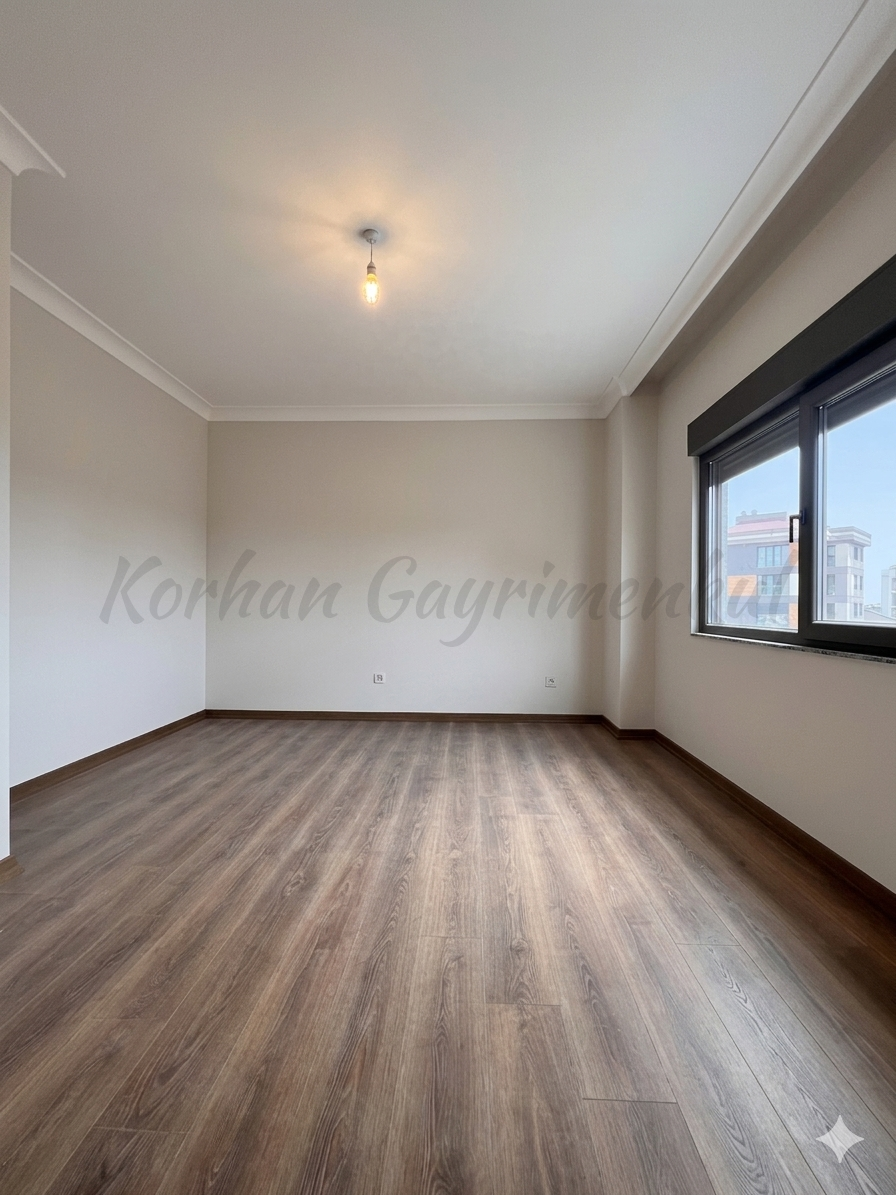 ERENKÖY MARMARAYA YAKIN EBEVEYN BANYOLU 90M2 NET 3+1 SIFIR