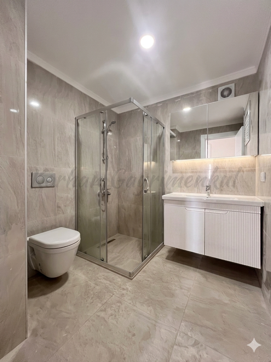 ERENKÖY MARMARAYA YAKIN EBEVEYN BANYOLU 90M2 NET 3+1 SIFIR