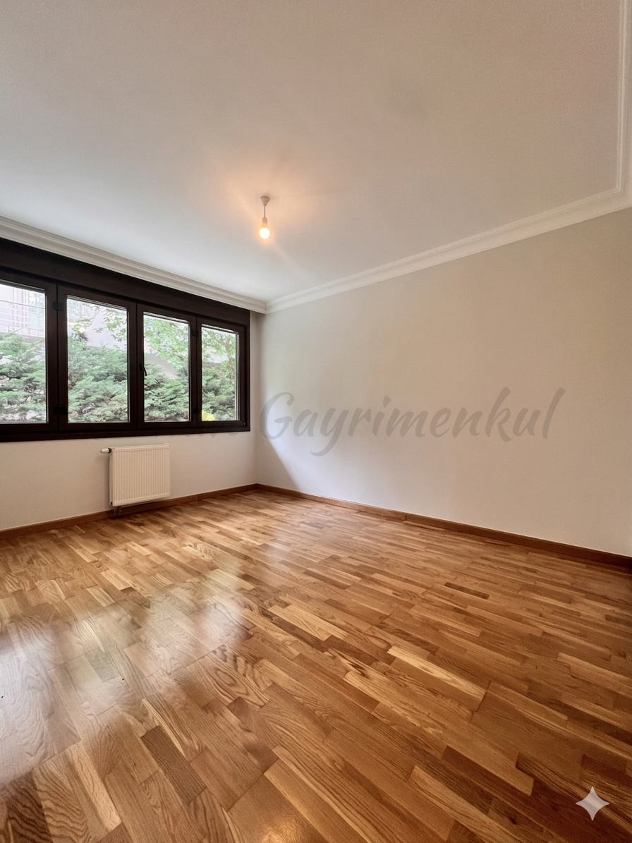 GÖZTEPE'DE BAĞDAT CADDESİNE YAKIN  BALKONLU 75M2 NET 2+1