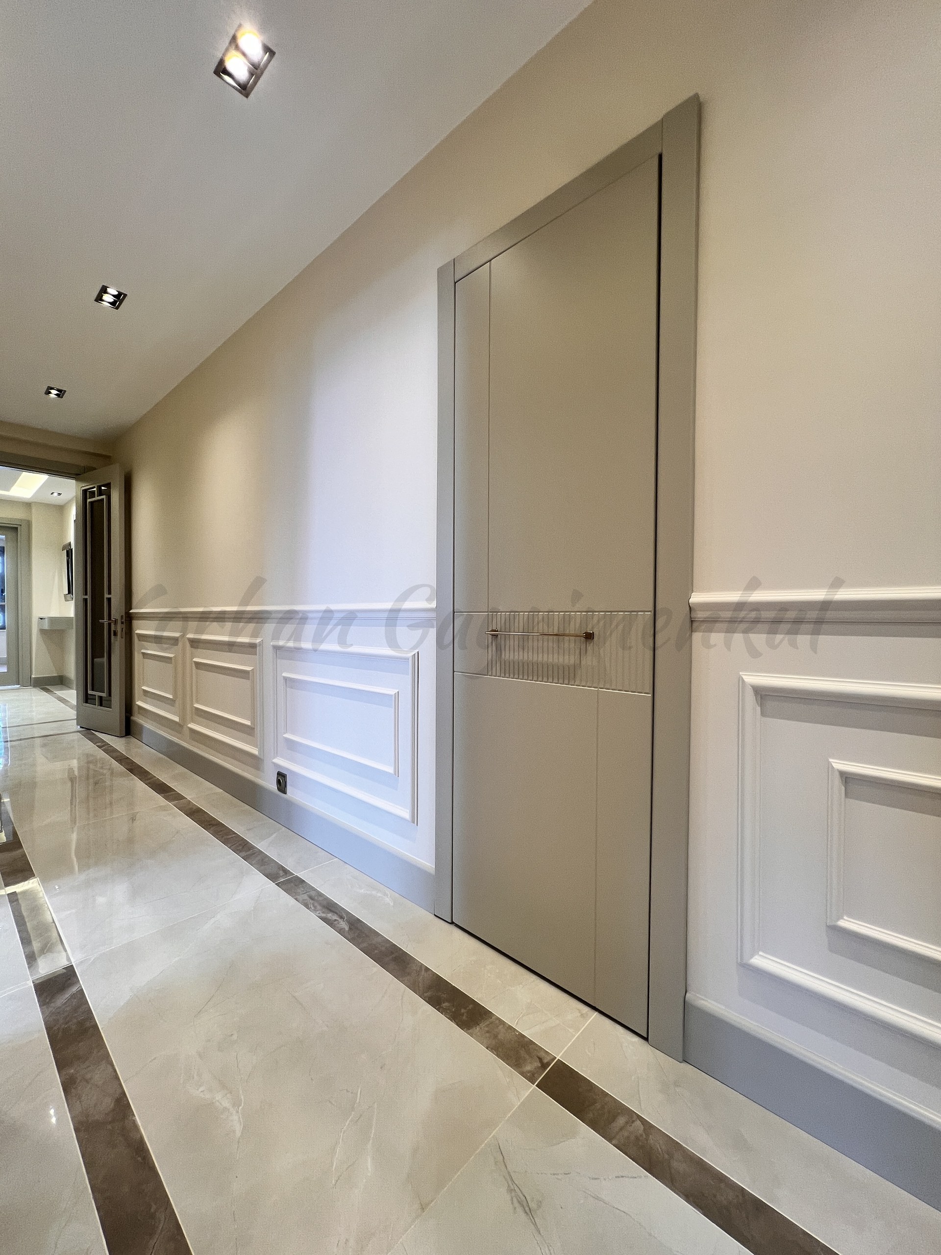 ÇIFTEHAVUZLAR BAĞDATA ÇOK YAKIN MÜTHİŞ DAİRE 210m2 BRÜT 180m2 NET 4+1 KATTA TEK
