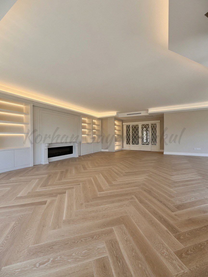YALI PARSELİNDE SIFIR 7/24 GÜVENLİKLİ 240m2 4+1 GENİŞ BALKONLU YEŞİLLİKLER İÇİNDE