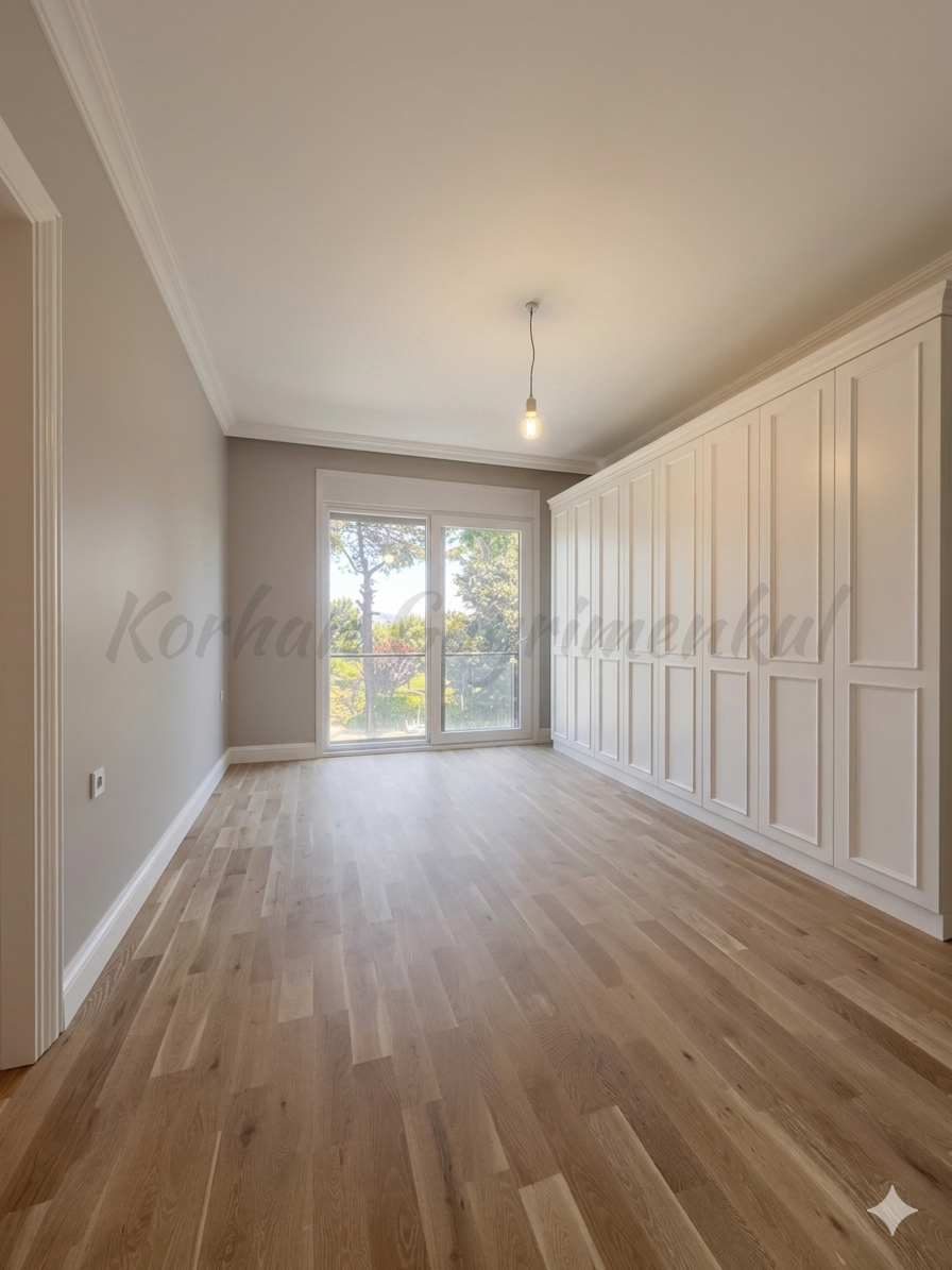 YALI PARSELİNDE SIFIR 7/24 GÜVENLİKLİ 240m2 4+1 GENİŞ BALKONLU YEŞİLLİKLER İÇİNDE