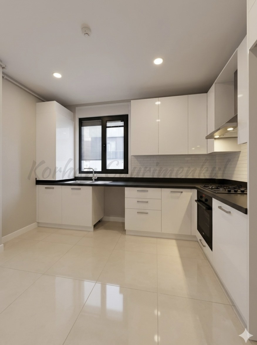 GÖZTEPEDE BAĞDAT CADDDESİNE YÜRÜME MESAFESİNDE ÖMERPAŞAYA ÇOK YAKIN BALKONLU 115M2 2+1