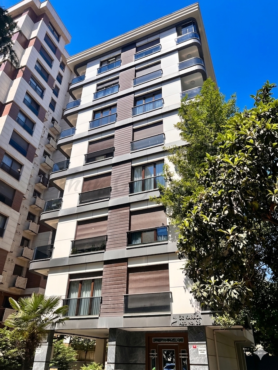 GÖZTEPEDE BAĞDAT CADDDESİNE YÜRÜME MESAFESİNDE ÖMERPAŞAYA ÇOK YAKIN BALKONLU 115M2 2+1