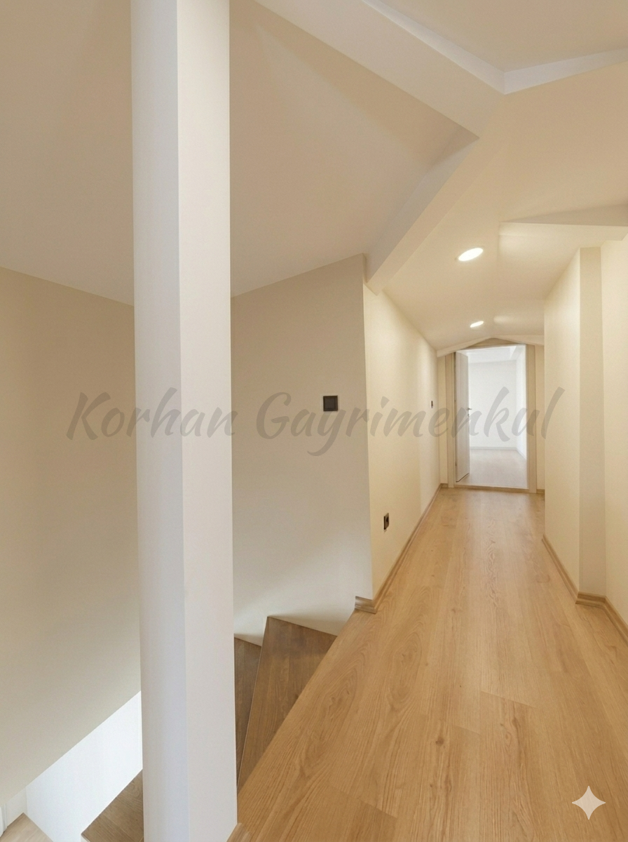 ÇİFTEHAVUZLAR BAĞDAT CADDESİNE 4. BİNADA TERASLI 90M2 NET DUBLEKS