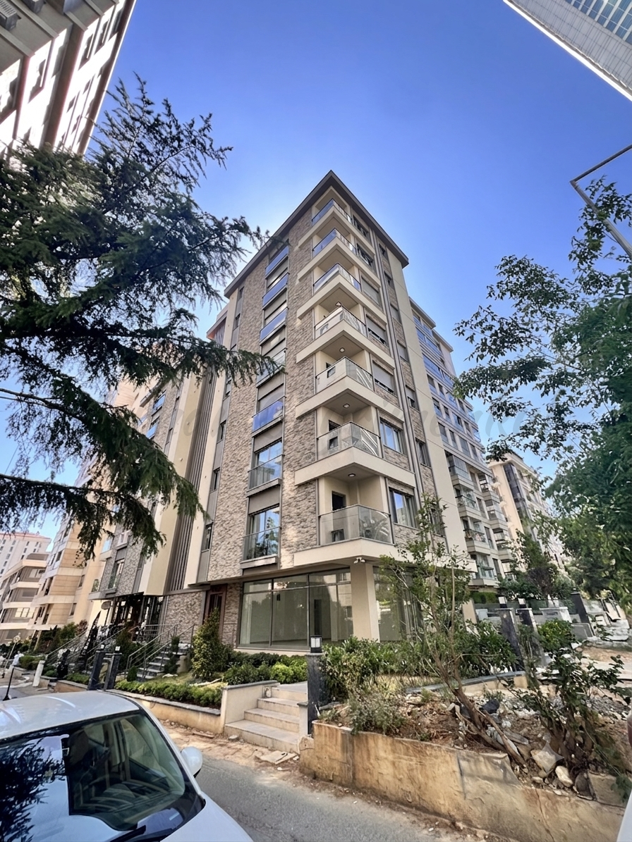 ÇİFTEHAVUZLAR BAĞDAT CADDESİNE 4. BİNADA TERASLI 90M2 NET DUBLEKS